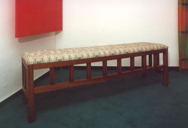 Vergr&ouml;&szlig;erte Ansicht der Bank von BCS M&ouml;belwerkst&auml;tten - Zur&uuml;ck = Klick auf das Bild!